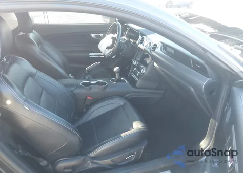 2019 Ford Mustang Gt Premium z USA, uszkodzony, nr VIN 1FA6P8CF7K5195286